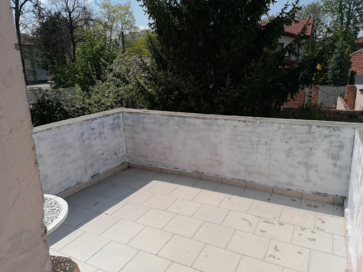White House Silistra Hotel Bagian luar foto