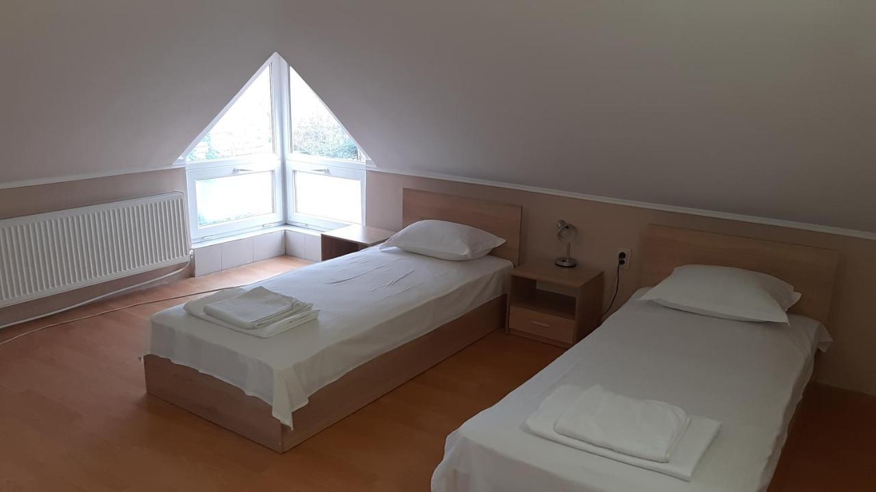 White House Silistra Hotel Bagian luar foto